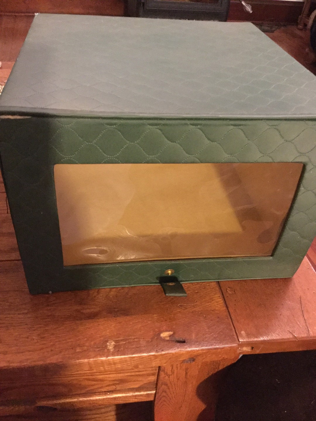 Hat Box With Window