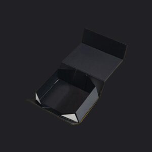Custom_Collapsible_Apparel_Boxes_1.jpg